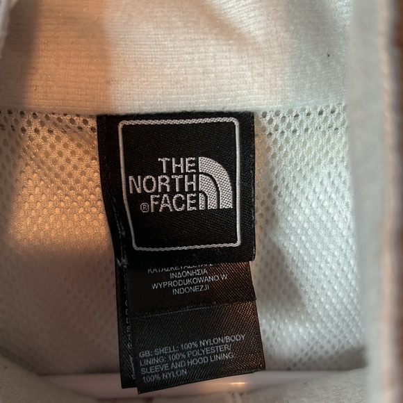 Women's North Face Windbreaker - Picture 3 of 5